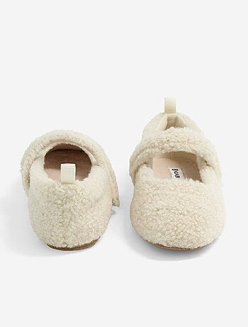 Par de pantufas bailarina