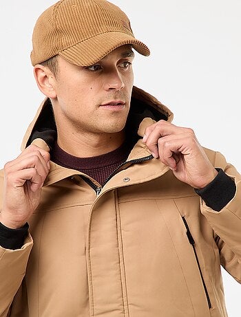 Parka com capuz de comprimento médio