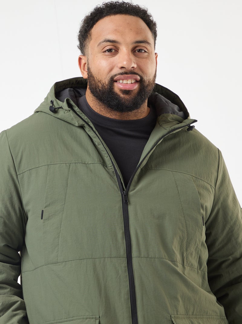 Parka com capuz e bolsos de patch com dupla entrada forrados a polar Verde - Kiabi