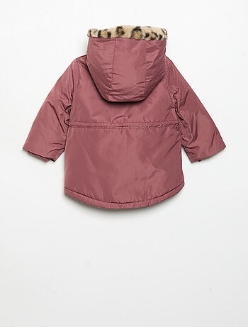 Parka com capuz forrada em pelo sintético