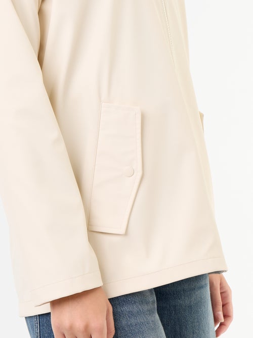Parka com capuz repelente de água - Kiabi Parka com capuz repelente de água - Kiabi