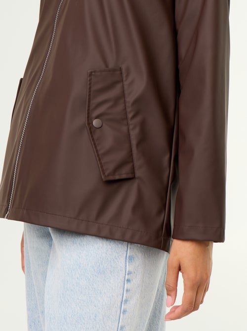 Parka com capuz repelente de água - Kiabi Parka com capuz repelente de água - Kiabi