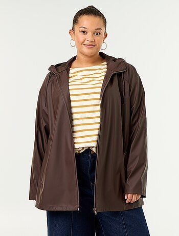 Parka com capuz repelente de água