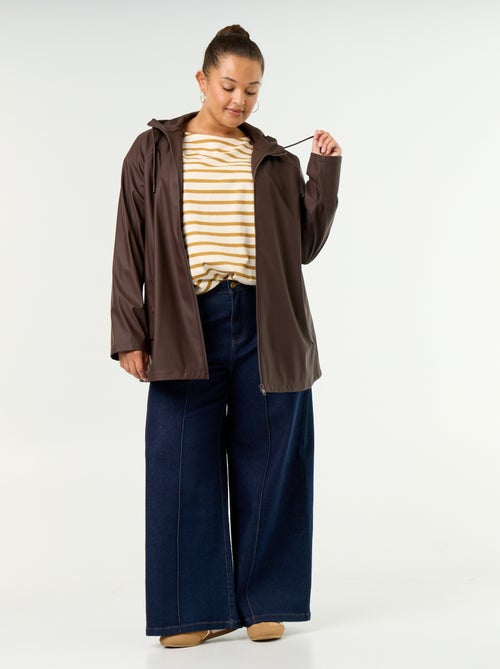 Parka com capuz repelente de água - Kiabi Parka com capuz repelente de água - Kiabi