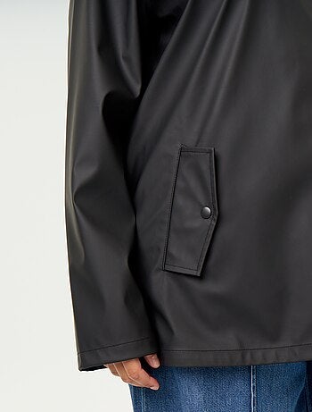 Parka com capuz repelente de água