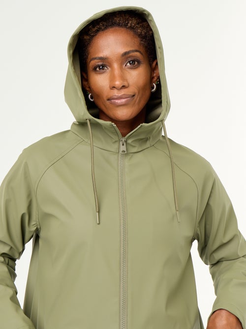 Parka com capuz repelente de água - Kiabi Parka com capuz repelente de água - Kiabi