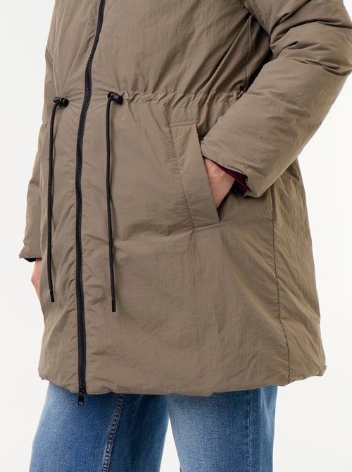 Parka comprida acolchoada com capuz - Kiabi