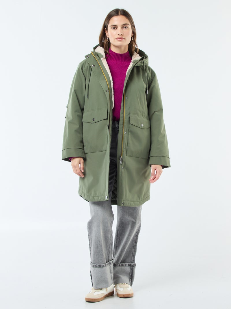 Parka comprida com capuz e forro efeito shearling Verde - Kiabi