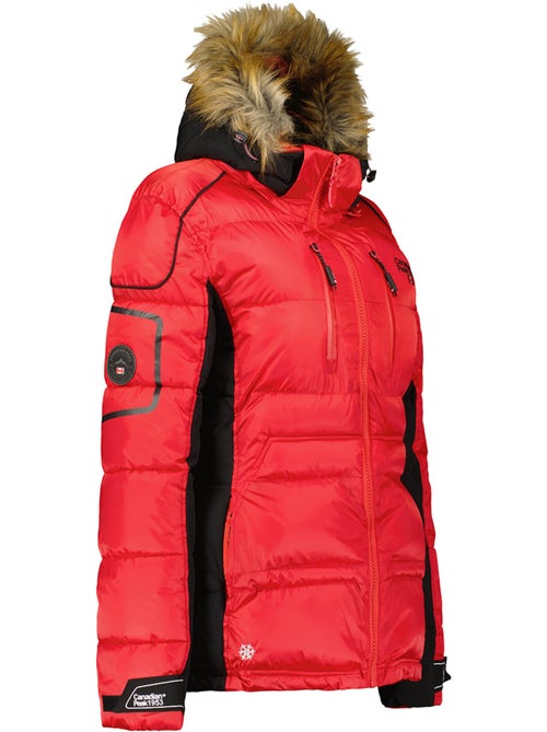 Parka comprida com capuz e pelo sintético bersileak – canadian peak - Kiabi Parka comprida com capuz e pelo sintético bersileak – canadian peak - Kiabi