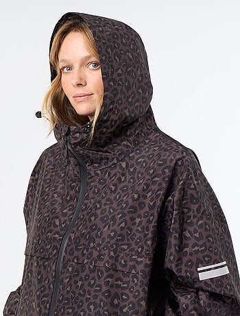 Parka comprida repelente de água com capuz
