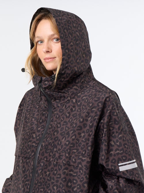 Parka comprida repelente de água com capuz - Kiabi Parka comprida repelente de água com capuz - Kiabi