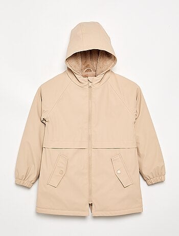 Parka forrada em pelo sintético