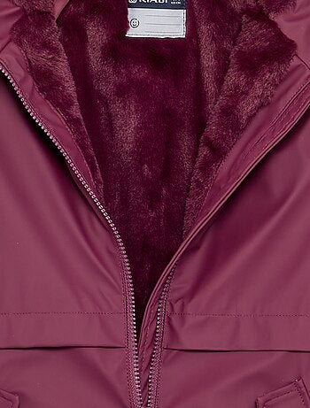 Parka forrada em pelo sintético
