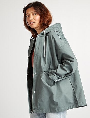 Parka oversize com capuz impermeável
