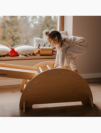 Parque infantil montessori 3 em 1 em madeira mamabrum – triângulo pikler, arco e rampa