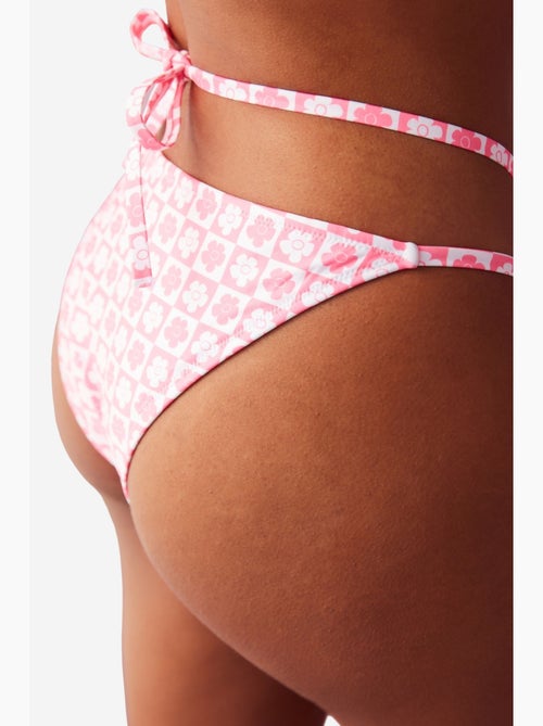 Parte de baixo de biquíni lika cross com padrão floral e detalhe de acessório penti - Kiabi Parte de baixo de biquíni lika cross com padrão floral e detalhe de acessório penti - Kiabi