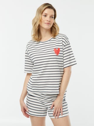 Pijama - t-shirt + calções estampados