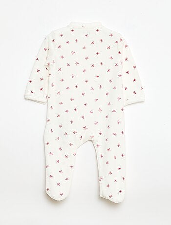 Pijama babygro em veludo com abertura com fecho