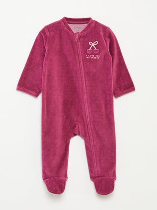 Pijama babygro em veludo com abertura com fecho
