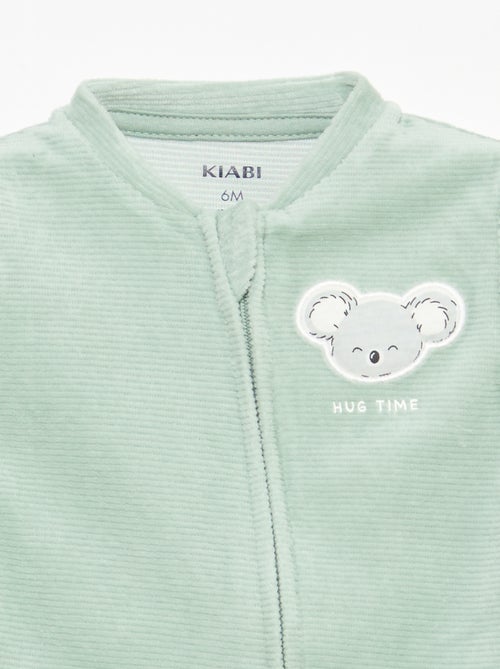 Pijama babygro em veludo com abertura com fecho - Kiabi Pijama babygro em veludo com abertura com fecho - Kiabi