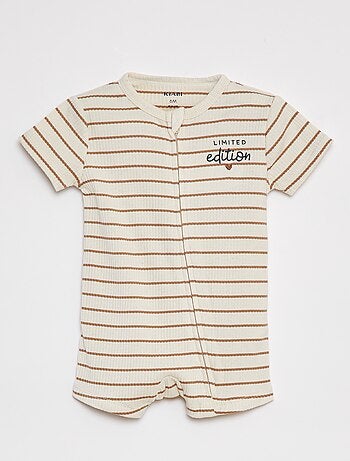 Pijama babygro leve com fecho