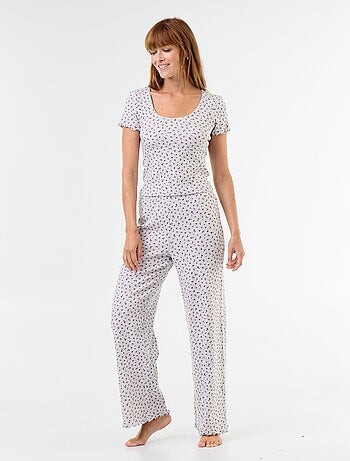 Pijama com textura waffle t-shirt + calças com padrão - 2 peças