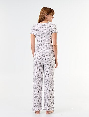 Pijama com textura waffle t-shirt + calças com padrão - 2 peças