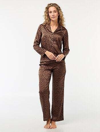 Pijama comprido com padrão leopardo - 2 peças