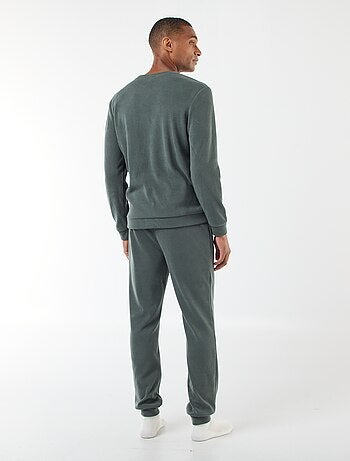 Pijama comprido de material gofrado e suave - 2 peças