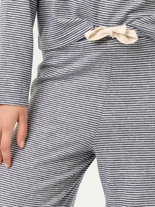 Pijama de 2 peças - Camisola de moletão + calças - Kiabi Pijama de 2 peças - Camisola de moletão + calças - Kiabi