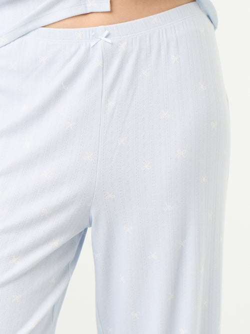 Pijama de 2 peças em malha pointelle - Cardigan + calças - Kiabi Pijama de 2 peças em malha pointelle - Cardigan + calças - Kiabi