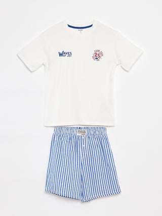 Pijama de 2 peças t-shirt + calções às riscas
