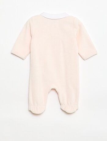 Pijama em veludo com gola claudine