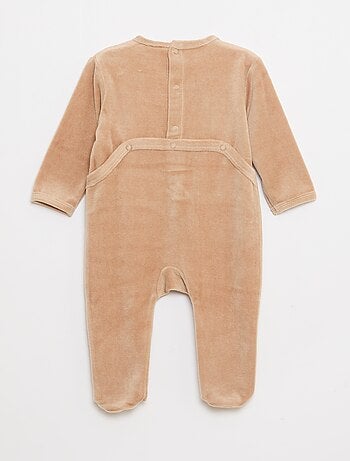Babygrow em veludo 'Winnie'
