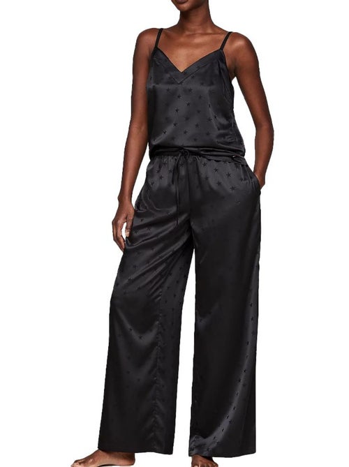 Pijama Feminino Tommy Hilfiger Cami Preto - Kiabi Pijama Feminino Tommy Hilfiger Cami Preto - Kiabi