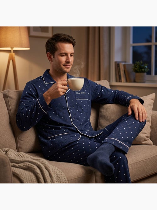 Pijama Homem Comprido Botões Gola Camisa OZABI Suave - Kiabi Pijama Homem Comprido Botões Gola Camisa OZABI Suave - Kiabi