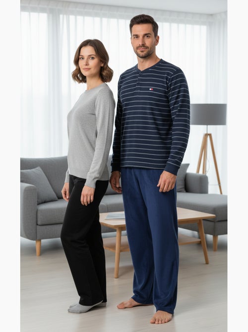 Pijama Homem Inverno Polar ULTRA Suave Z2655 - Kiabi Pijama Homem Inverno Polar ULTRA Suave Z2655 - Kiabi