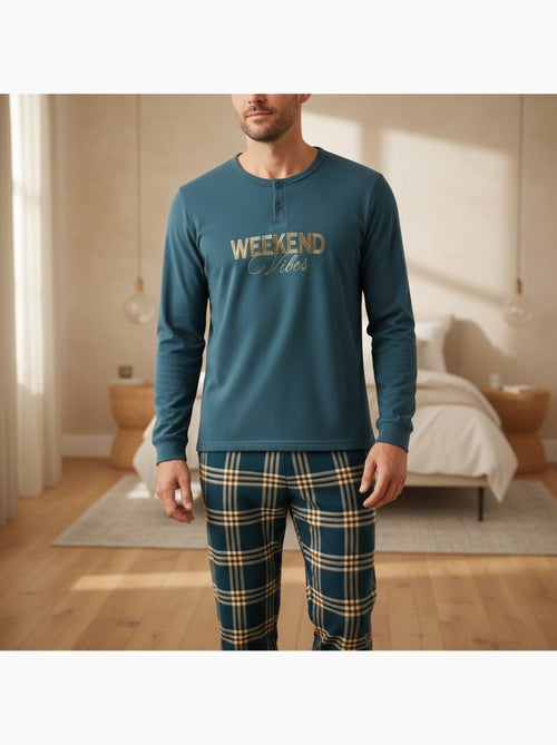 Pijama homem polar ozabi brodado weekend vibes - Kiabi Pijama homem polar ozabi brodado weekend vibes - Kiabi
