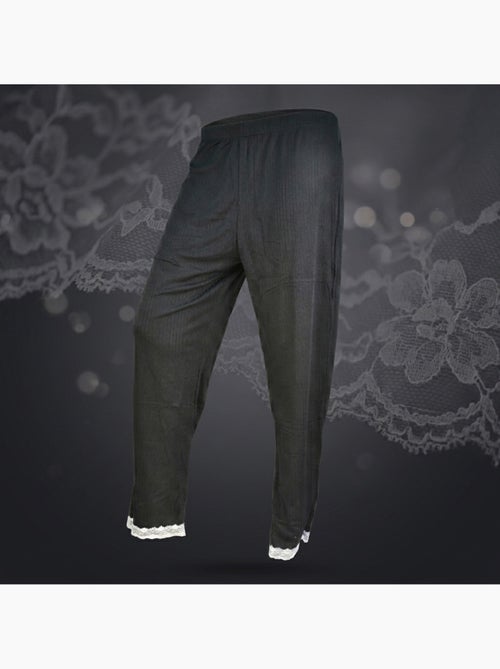 Pijama Mulher Comprido Abotoado Renda Tecido Ultra Leve OZABI - Kiabi Pijama Mulher Comprido Abotoado Renda Tecido Ultra Leve OZABI - Kiabi