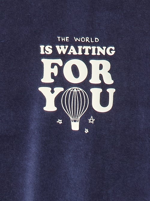 Pijama polar com pés e desenho à frente - Kiabi