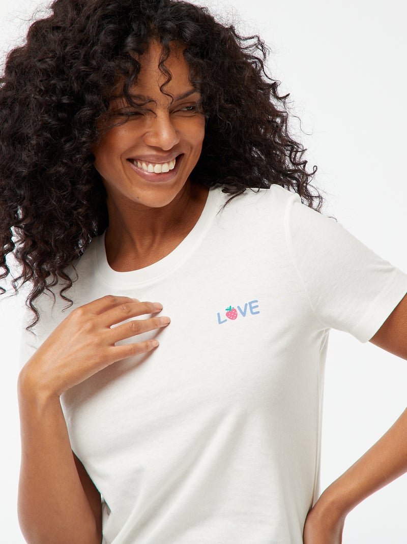 Pijama t-shirt com mensagem + calções às riscas - 2 peças Branco - Kiabi