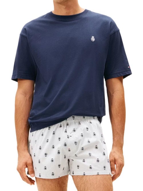 Pijama Tommy Hilfiger Masculino com T-shirt Oversized e Calças de Tecido Marinho - Kiabi Pijama Tommy Hilfiger Masculino com T-shirt Oversized e Calças de Tecido Marinho - Kiabi