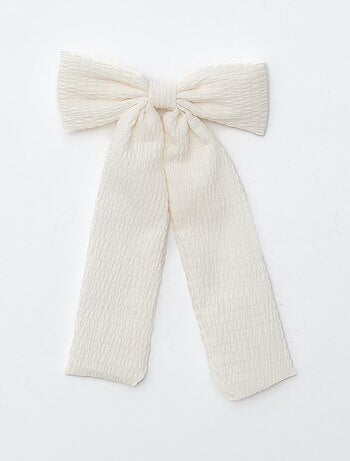 Pinça de crocodilo com laço fantasia e fita