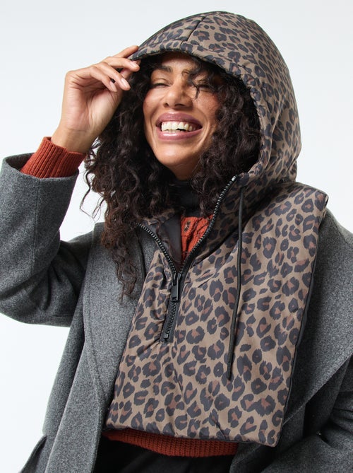 Plastrão com capuz e gola com zíper - Kiabi