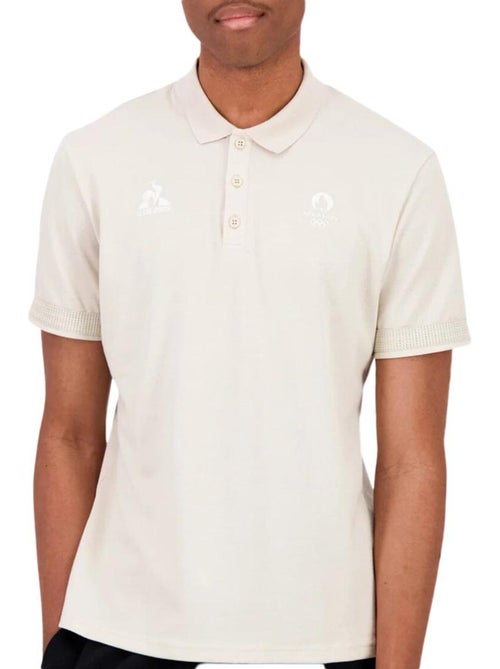 Polo Bege para Homem Le Coq Sportif 2411053 - Kiabi Polo Bege para Homem Le Coq Sportif 2411053 - Kiabi