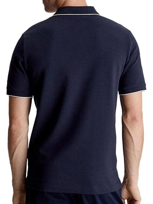 Polo Calvin Klein Jeans Piqué Tippin para Homem Azul Marinho - Kiabi Polo Calvin Klein Jeans Piqué Tippin para Homem Azul Marinho - Kiabi