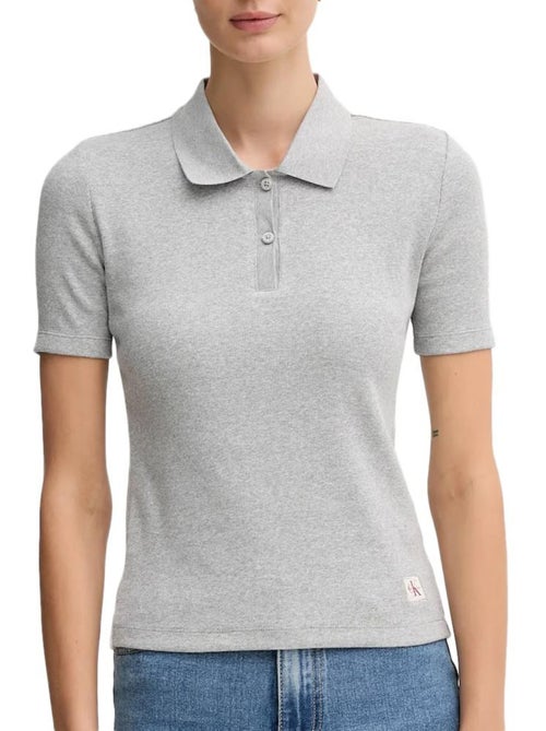 Polo Cinzento Calvin Klein Jeans para Mulher LV047C907G - Kiabi Polo Cinzento Calvin Klein Jeans para Mulher LV047C907G - Kiabi