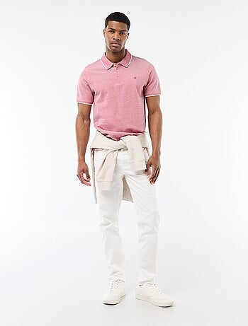 Polo com bordado no peito