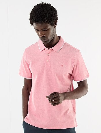 Polo com bordado no peito