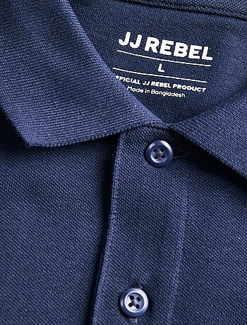 Polo com estampado frontal 'JJ Rebel'